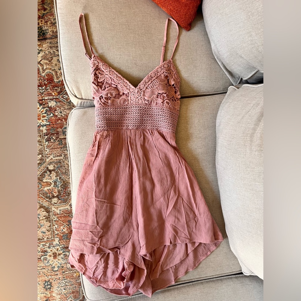Aeropostal dusty pink Romper
